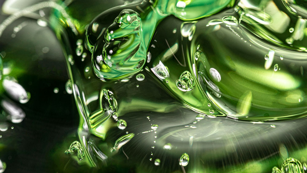 Biopackmangreen-hygiene-clean-gel-texture-with-bubbles